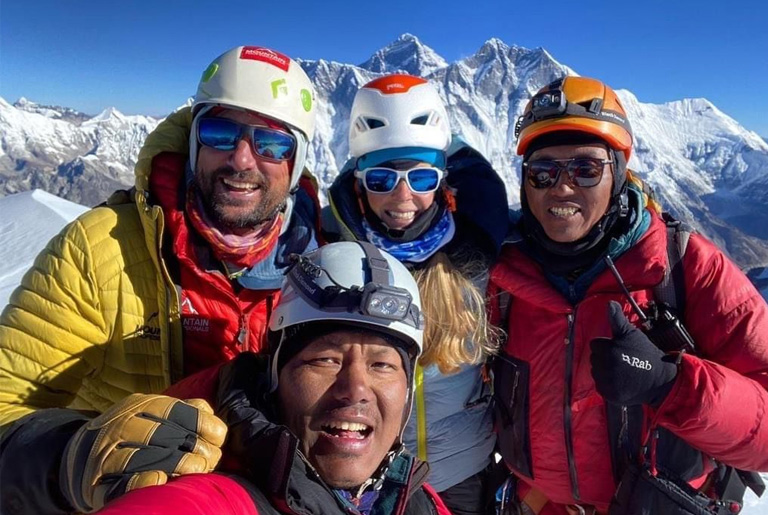 Mt. Amadablam Expedition (6812m)